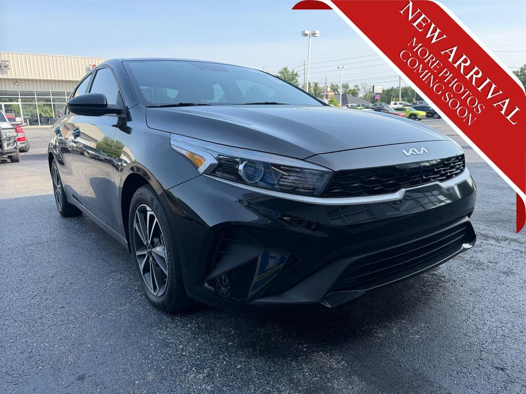 Used 2024 Kia Forte LXS Sedan