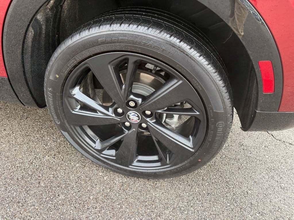 Used 2022 Buick Envision Essence SUV