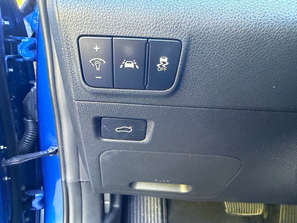 2023 Kia K5 EX - Photo 29