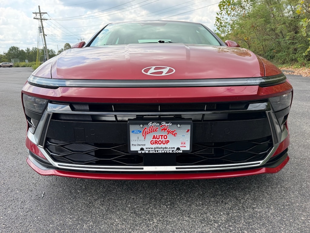 Used 2025 Hyundai Sonata SEL Sedan