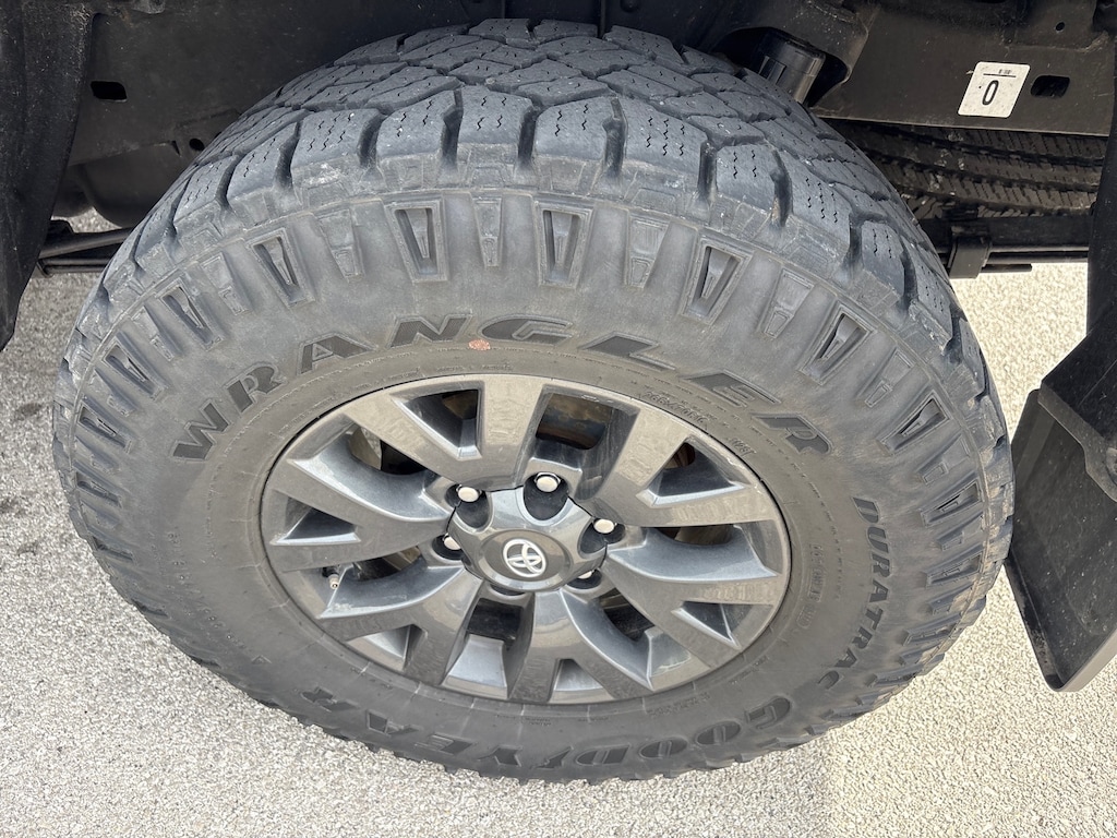 Used 2023 Toyota Tacoma SR5 V6 Truck Double Cab