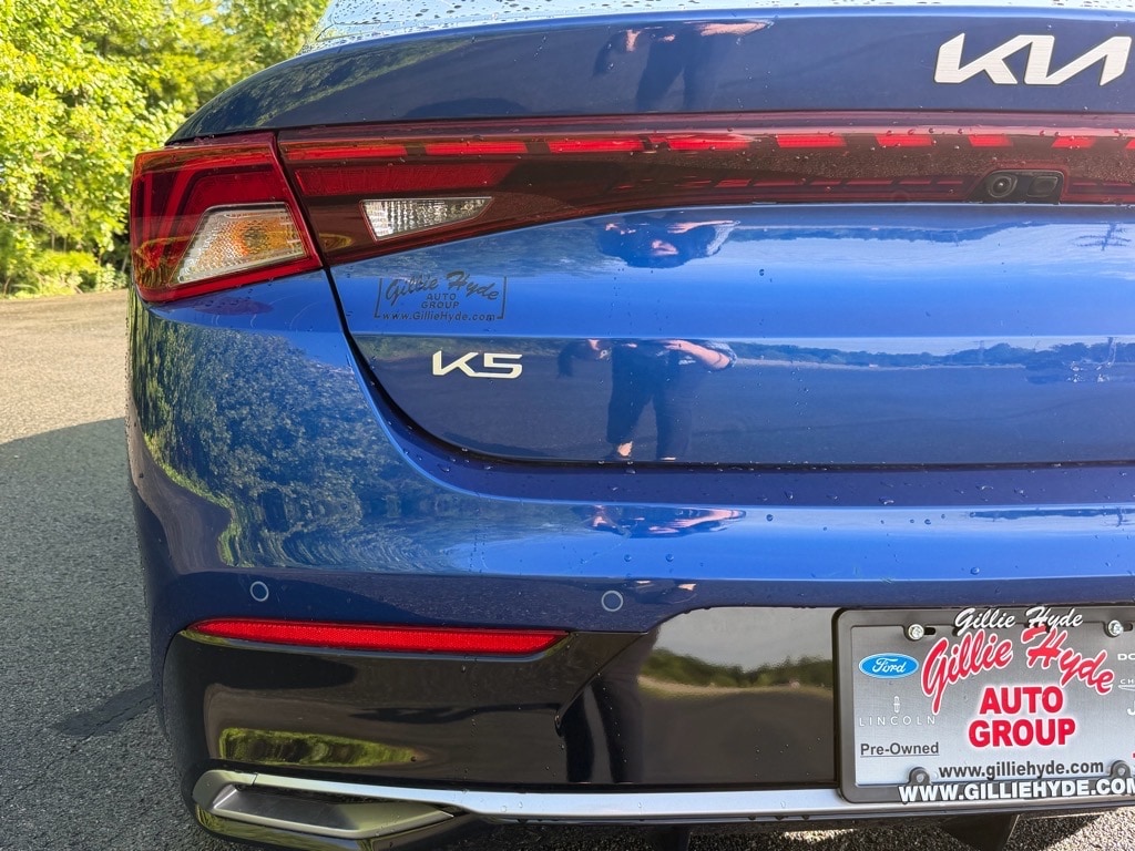 2023 Kia K5 EX - Photo 14