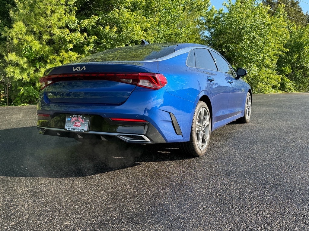 2023 Kia K5 EX - Photo 17