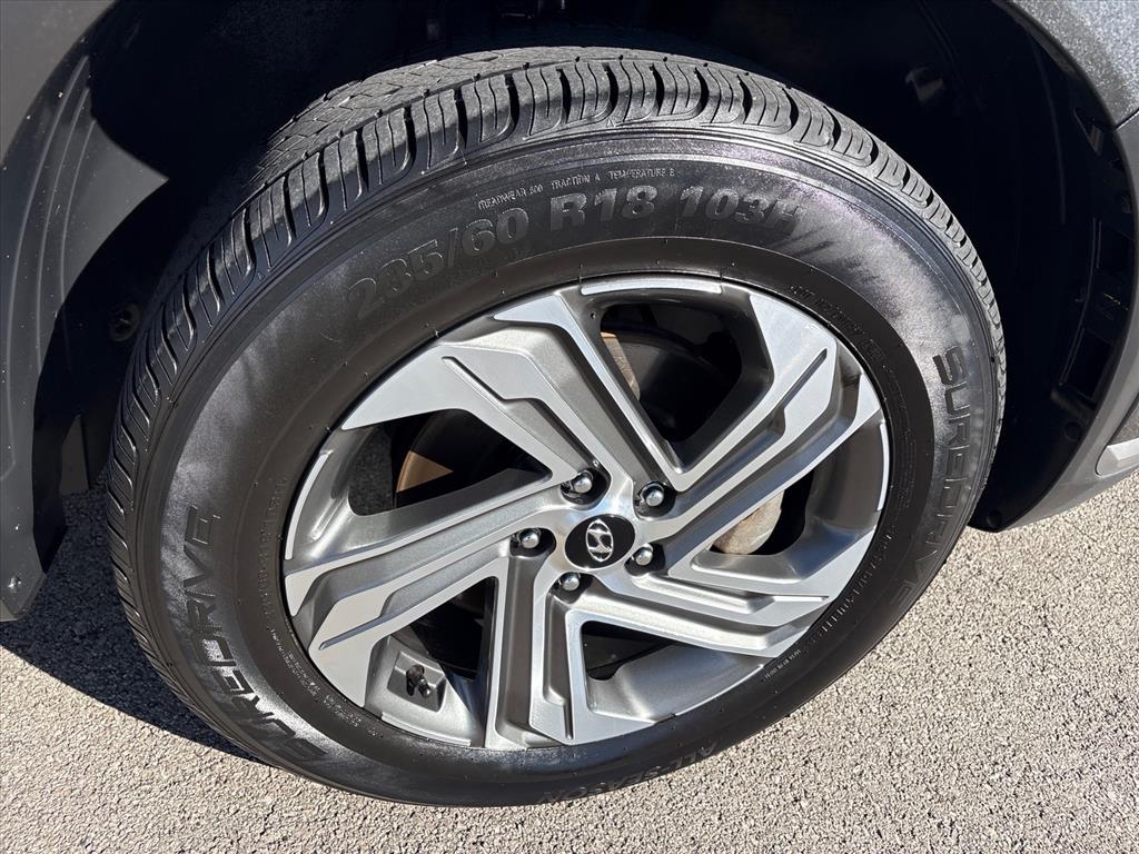 2023 Hyundai Santa Fe SEL's photo