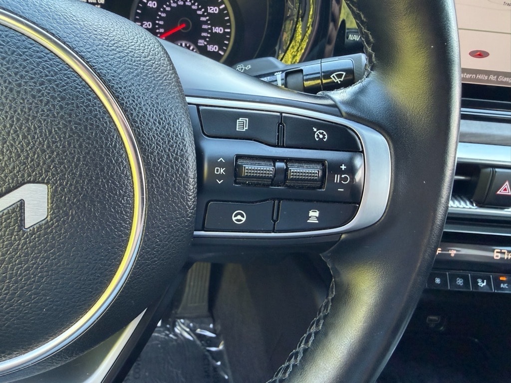 2023 Kia K5 EX - Photo 35