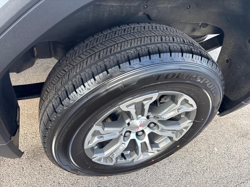 Used 2025 GMC Sierra 1500 SLT Truck Crew Cab