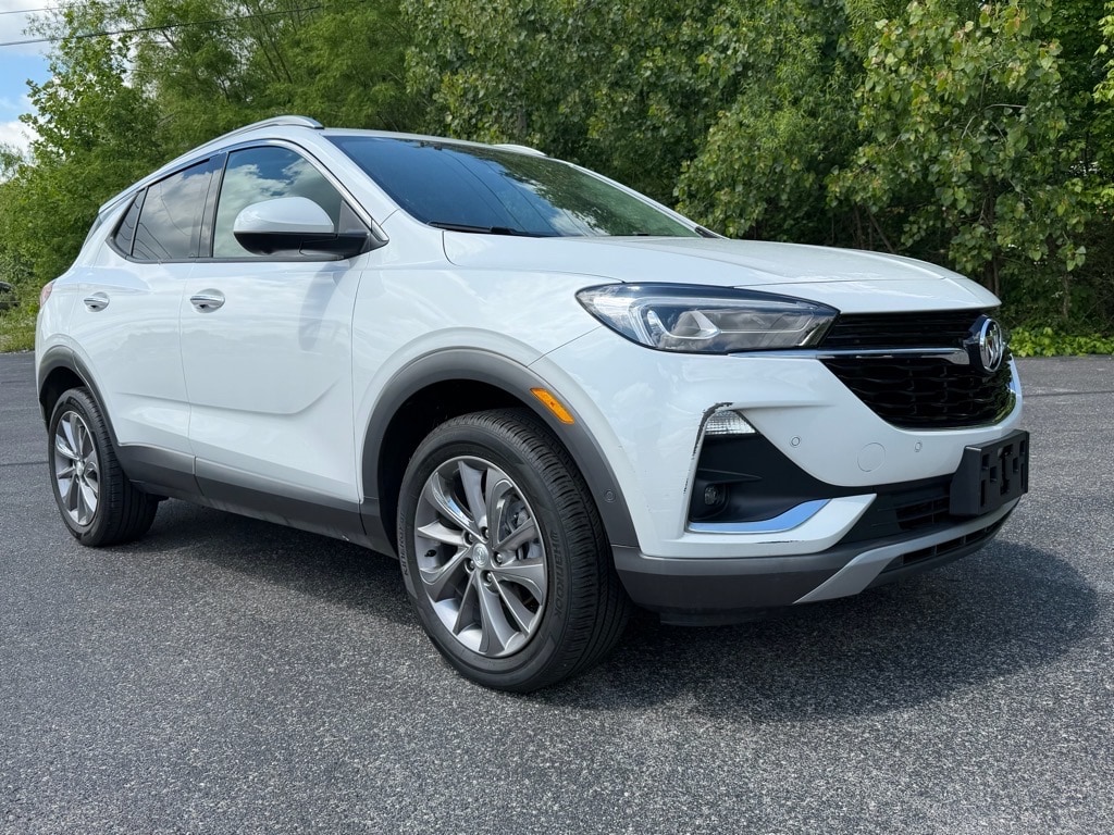 Used 2023 Buick Encore GX Essence SUV