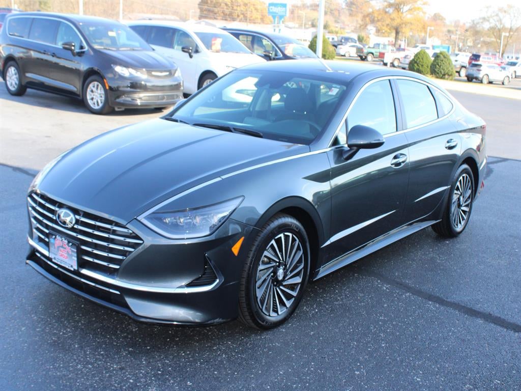 Used 2023 Hyundai Sonata Hybrid SEL Sedan