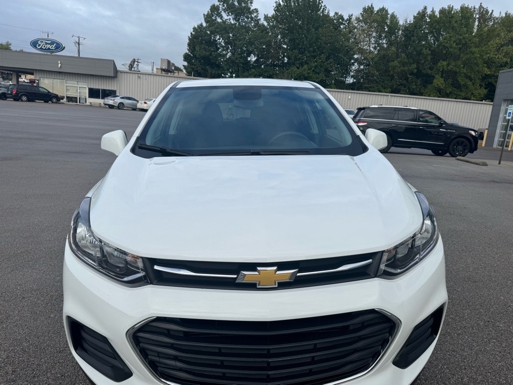 Used 2022 Chevrolet Trax LS SUV