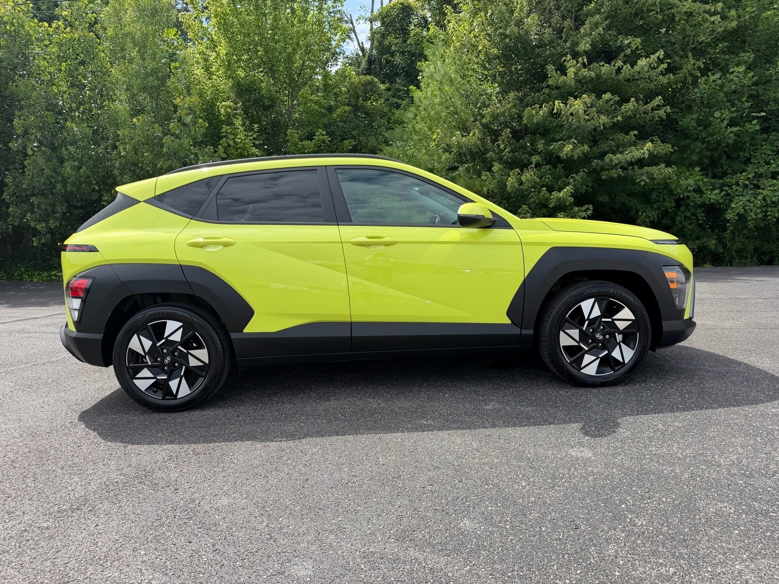 2024 Hyundai Kona SEL - Photo 17