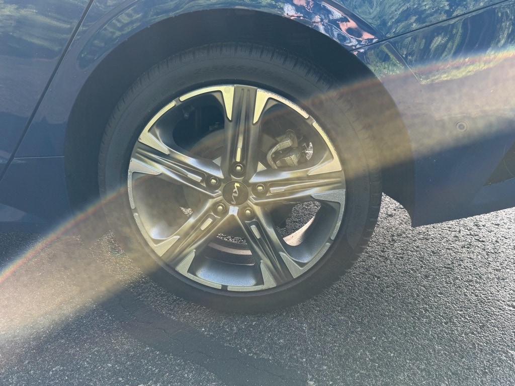2023 Kia K5 EX - Photo 24