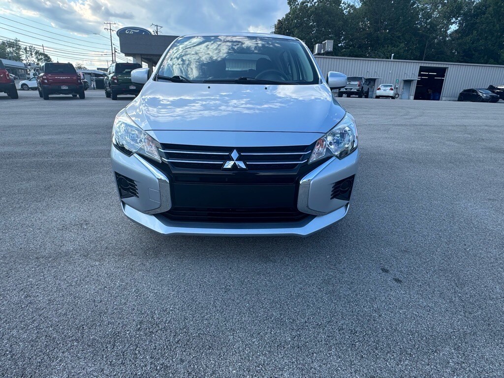 2022 Mitsubishi Mirage LE ES SE photo 2