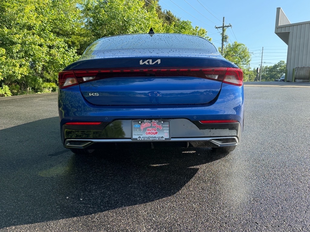 2023 Kia K5 EX - Photo 13