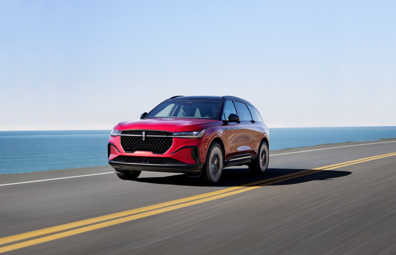  2025 Lincoln Nautilus