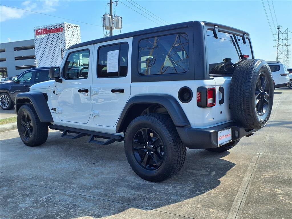 2020 Jeep Wrangler Unlimited Sport Altitude photo 3