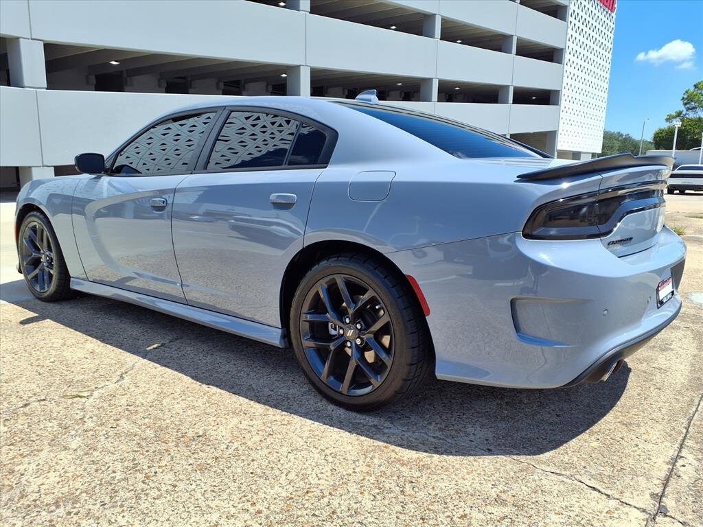 2022 Dodge Charger GT photo 3