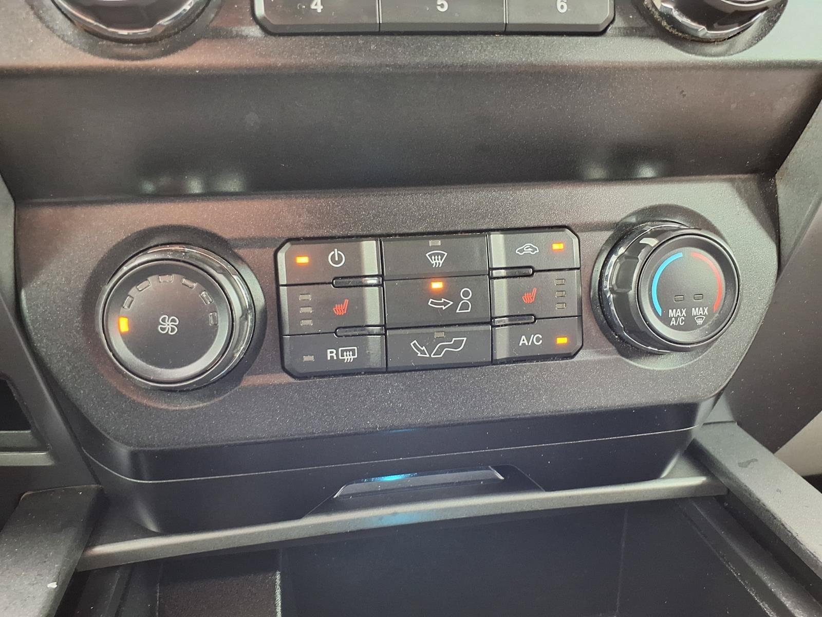 2020 Ford F-150 XLT - Photo 9