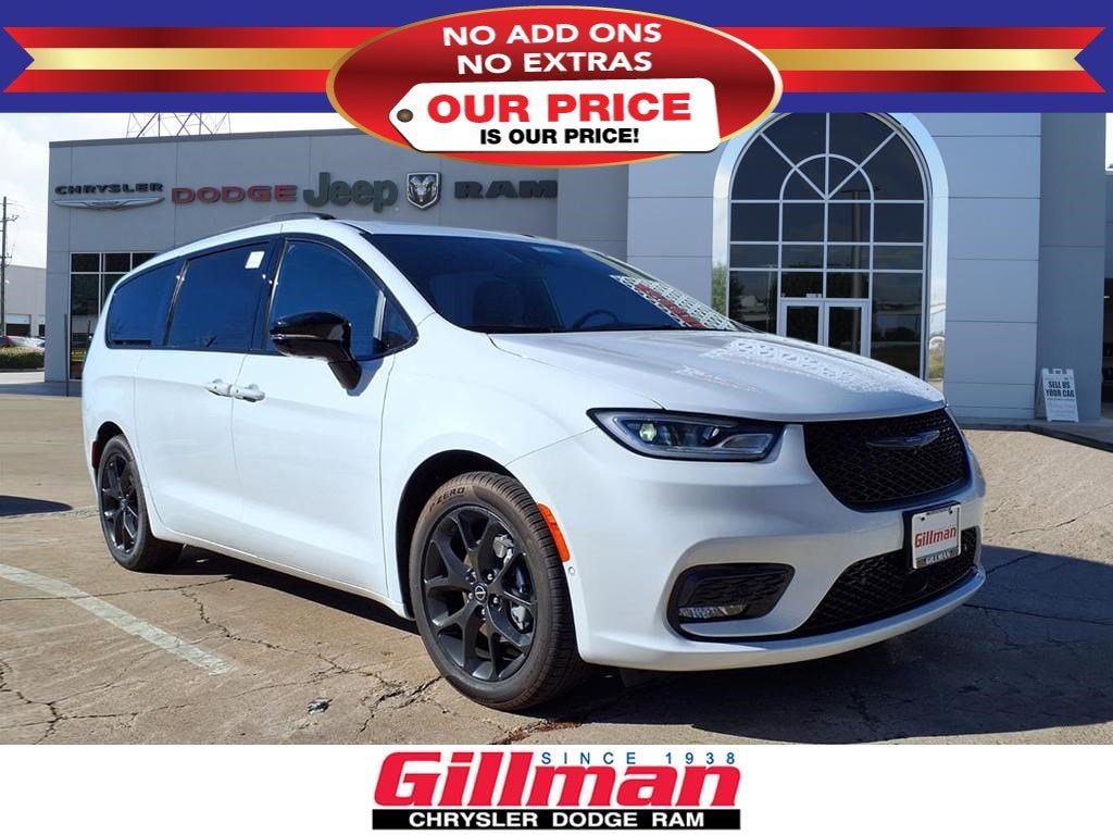 2026 Chrysler Pacifica Limited's photo