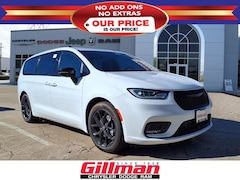 2026 Chrysler Pacifica Limited Passenger Van