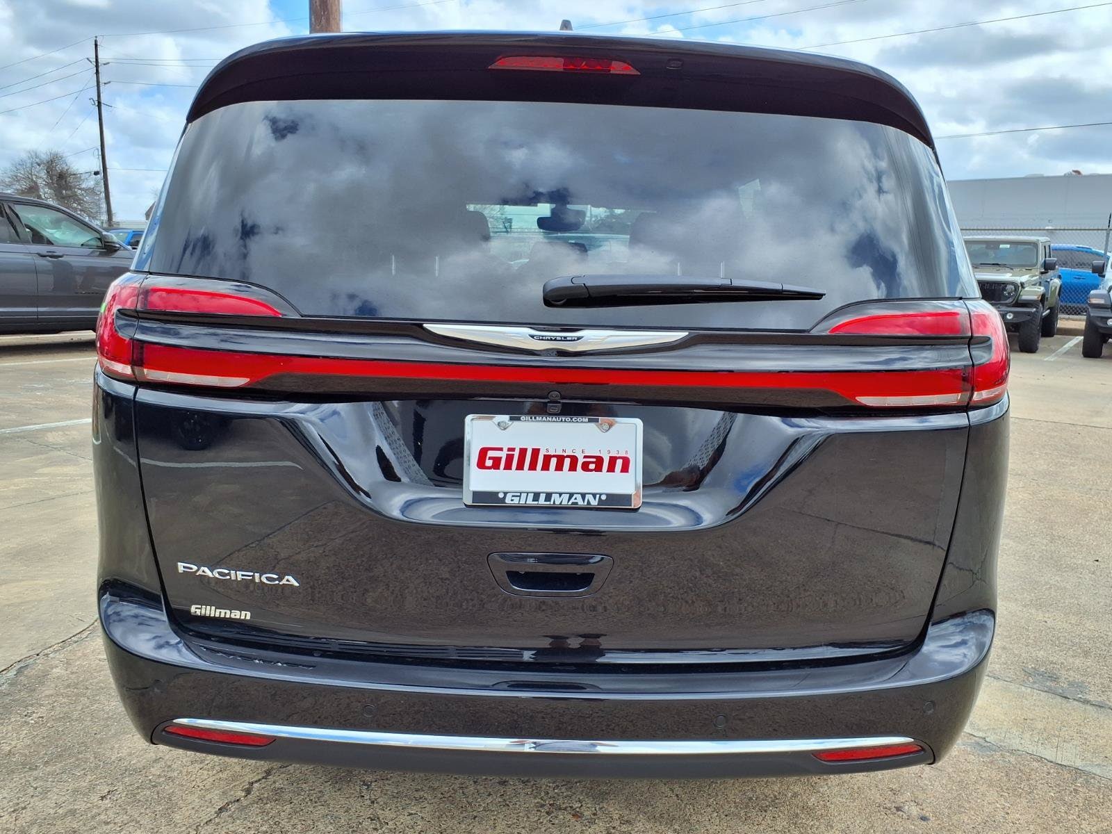 2026 Chrysler Pacifica Select - Photo 20