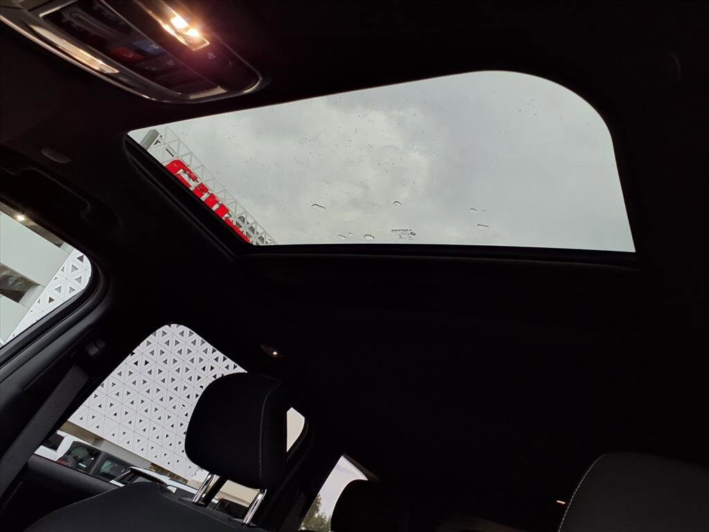 New 2025 Jeep Grand Cherokee Laredo X Sport Utility