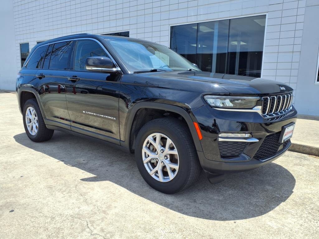 Used 2022 Jeep Grand Cherokee Limited with VIN 1C4RJGBG2N8608649 for sale in Houston, TX