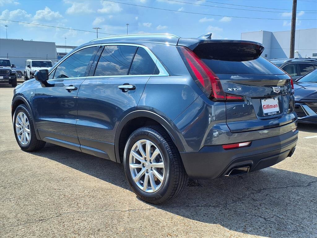 2019 Cadillac XT4 Luxury photo 3