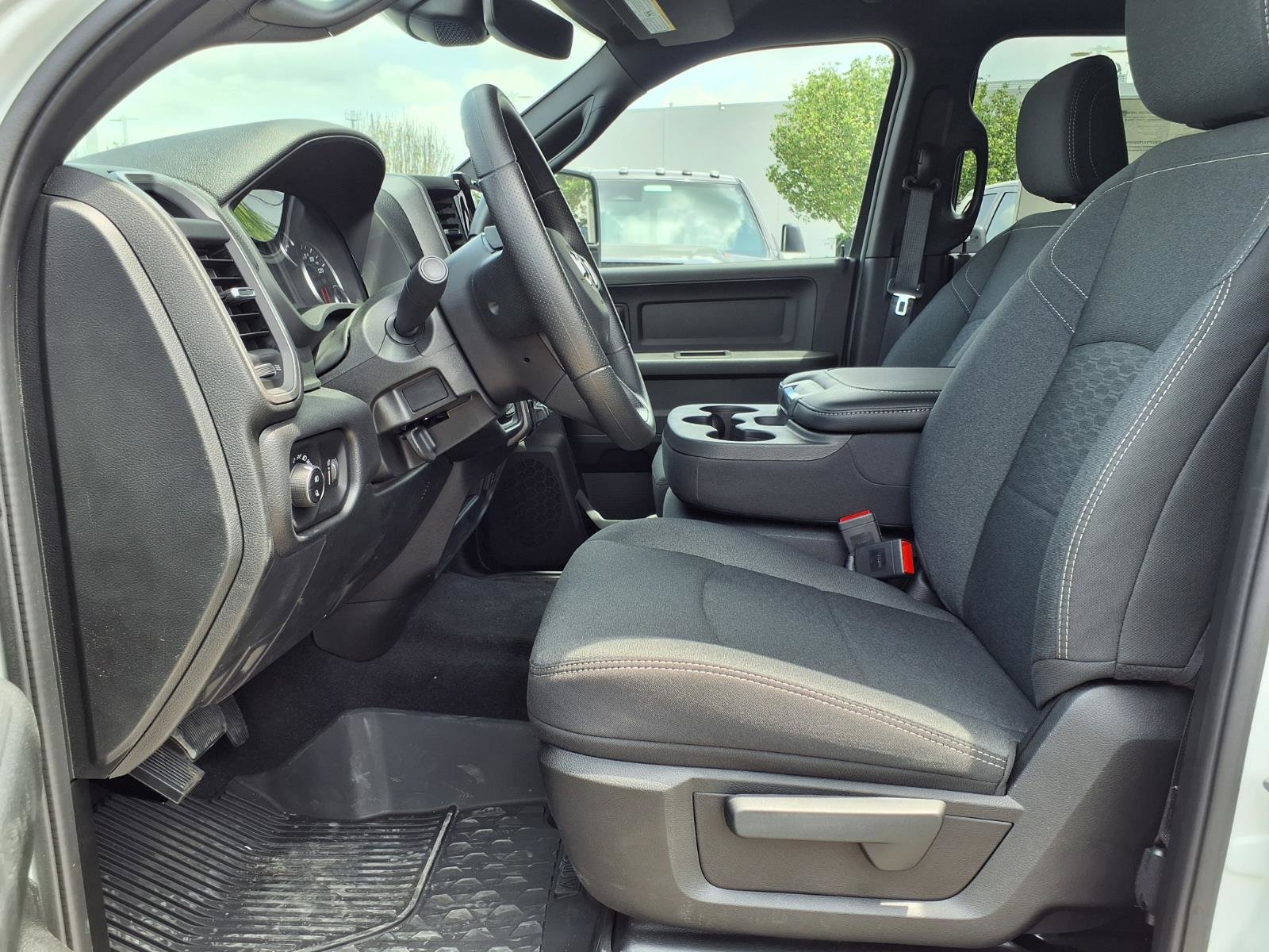 2026 RAM 2500 Tradesman - Photo 10