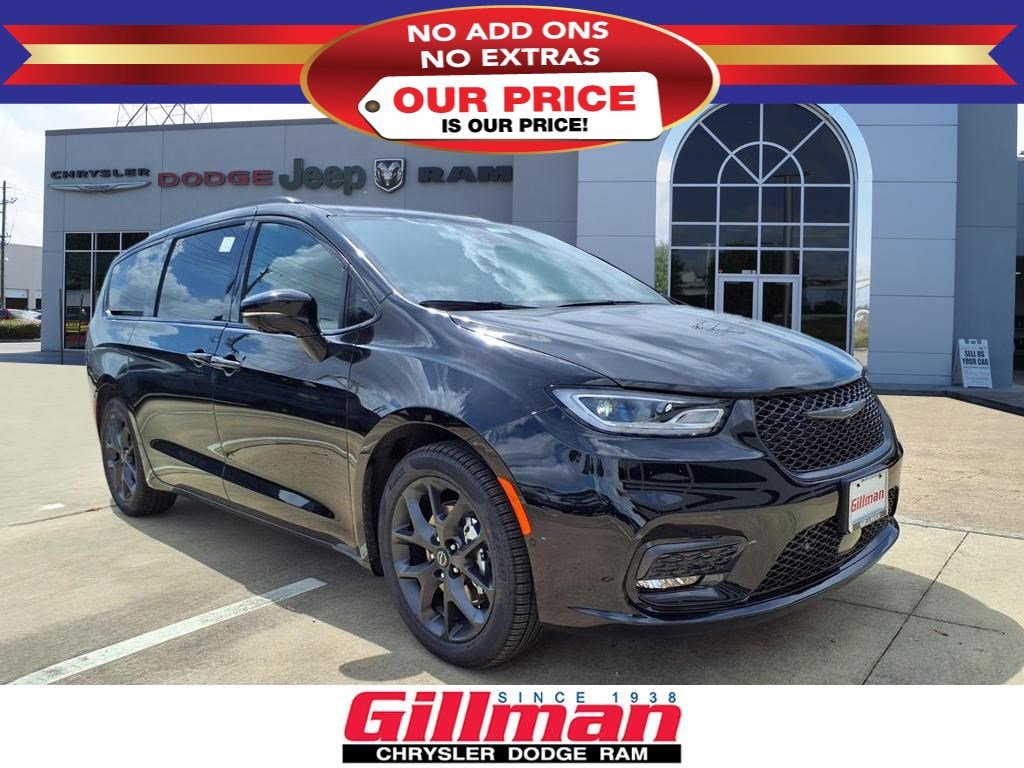 2026 Chrysler Pacifica Limited's photo
