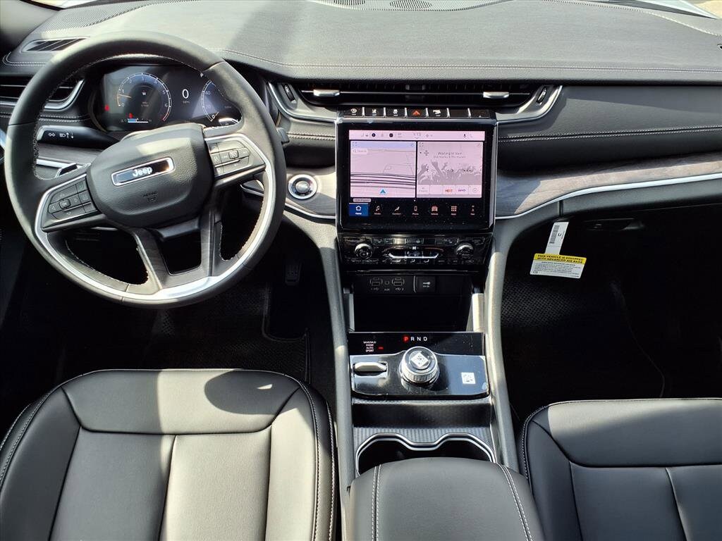 New 2025 Jeep Grand Cherokee Limited Sport Utility