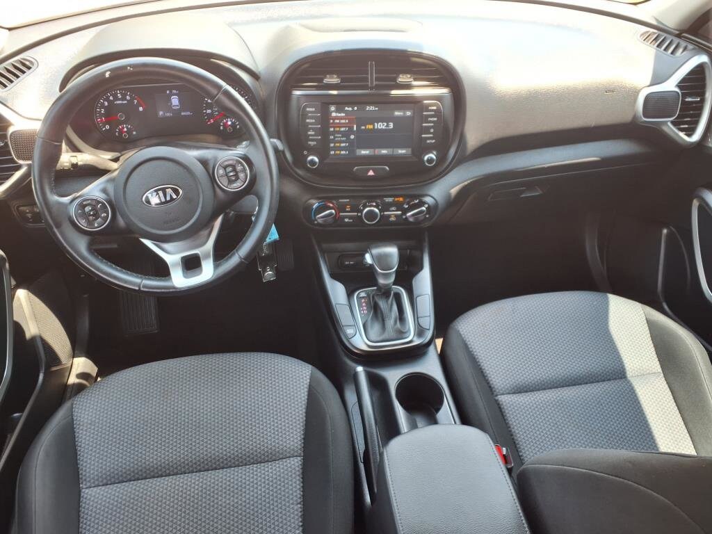 2021 Kia Soul X-Line photo 2