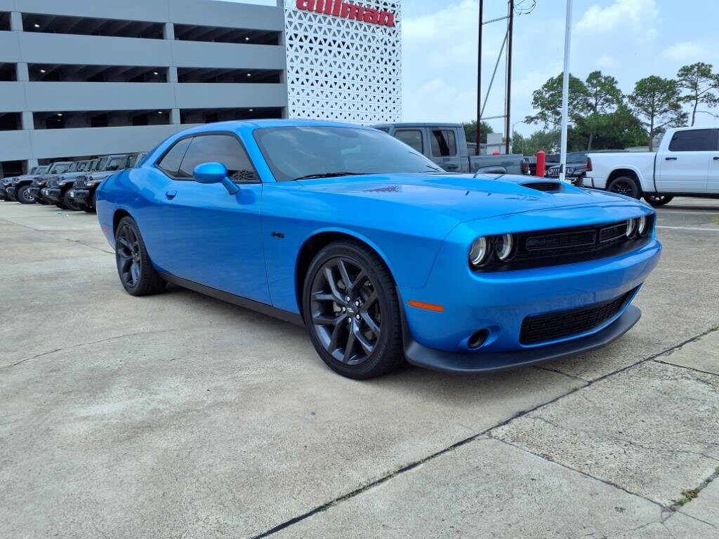 Used 2023 Dodge Challenger R/T with VIN 2C3CDZBT2PH669359 for sale in Houston, TX