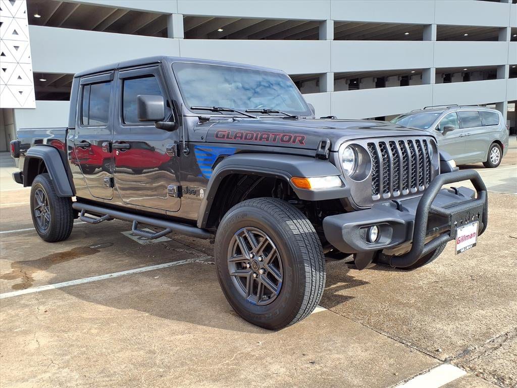 2020 Jeep Gladiator Sport S's photo