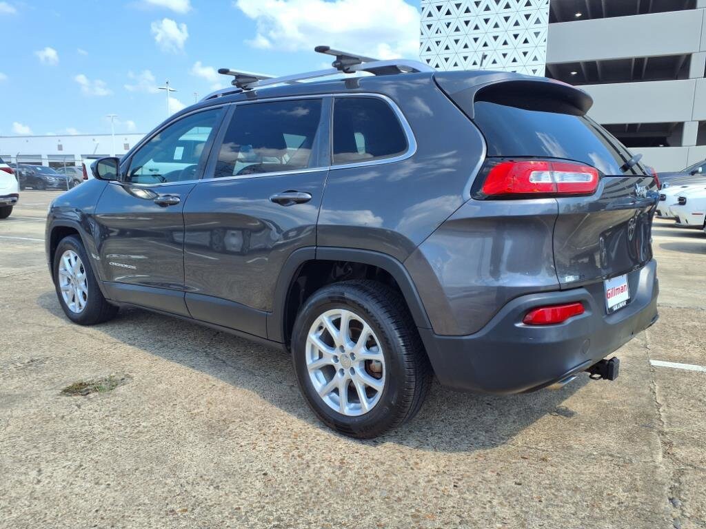 2015 Jeep Cherokee Latitude photo 3