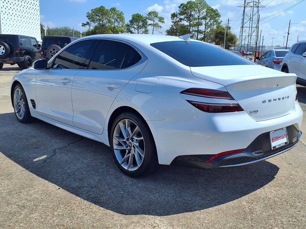 2022 Genesis G70 2.0T photo 2