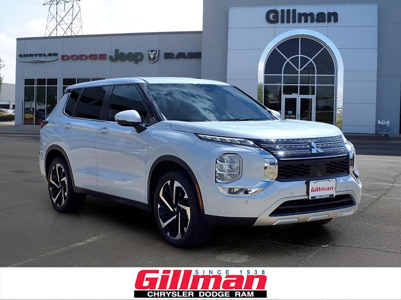 2024 Mitsubishi Outlander SE 2WD's photo