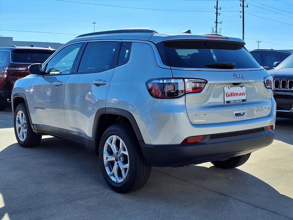 New 2026 Jeep Compass Latitude Sport Utility