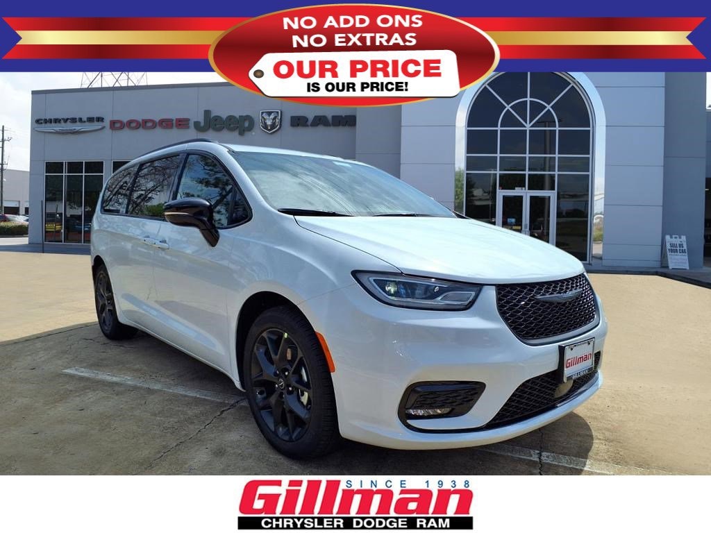 2026 Chrysler Pacifica Select's photo