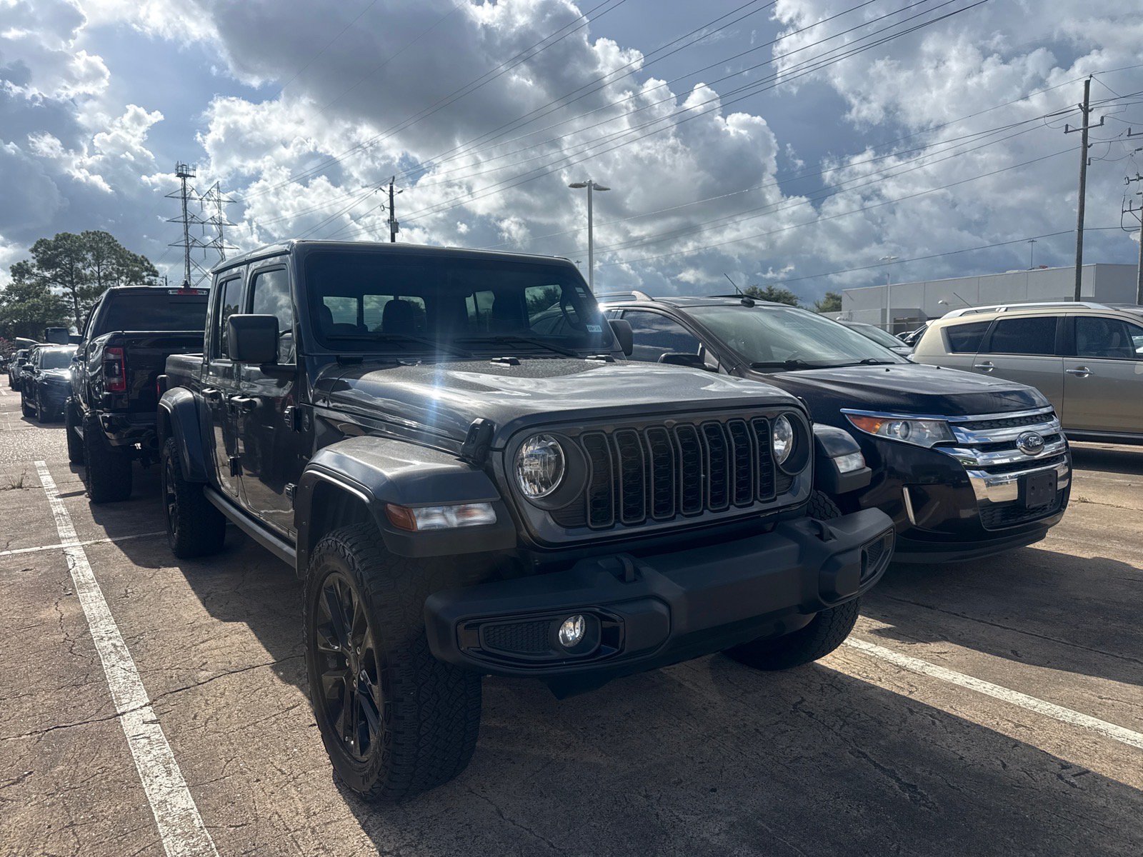 2024 Jeep Gladiator