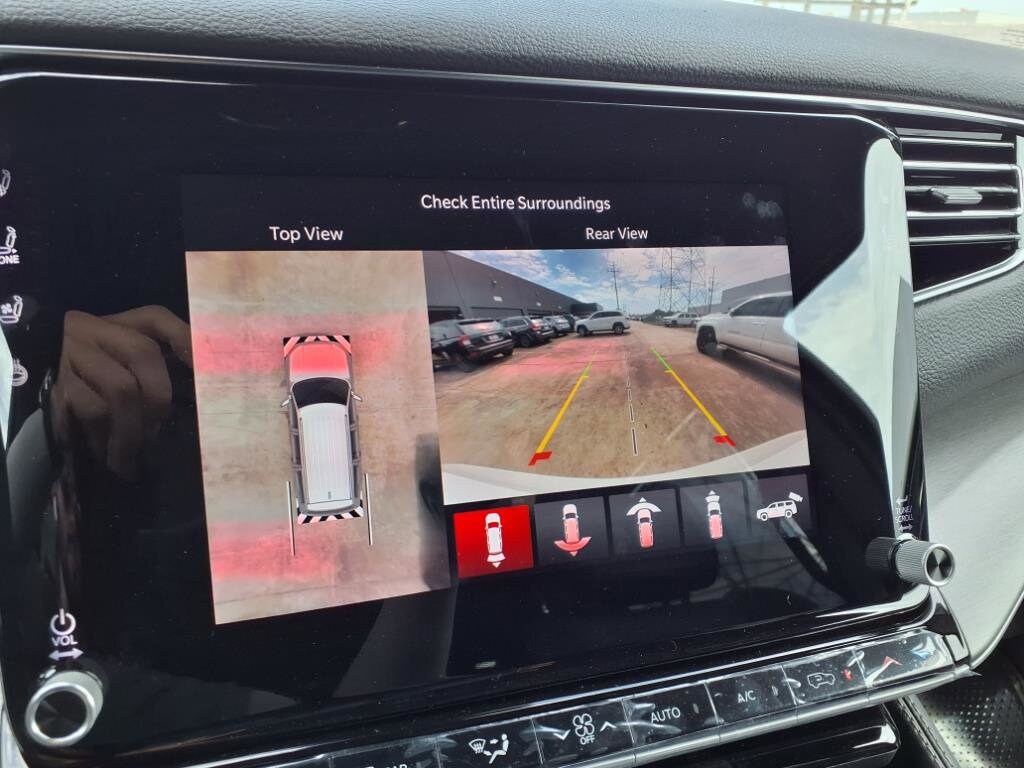 2025 Jeep Wagoneer Base photo 4