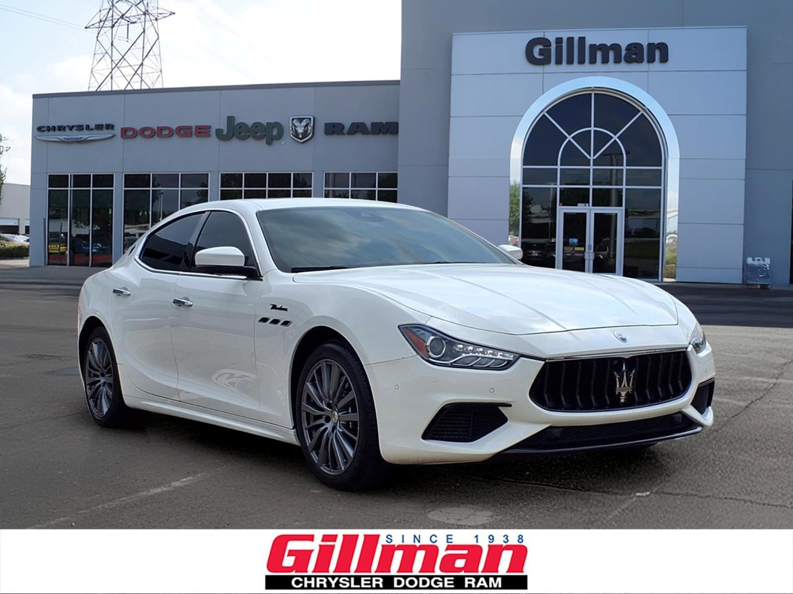 2022 Maserati Ghibli Modena's photo