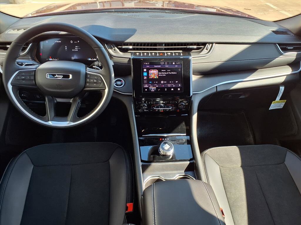 New 2025 Jeep Grand Cherokee L Altitude X Sport Utility