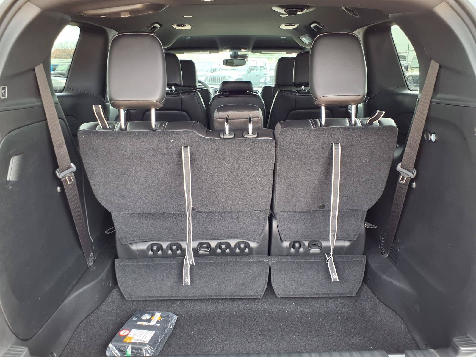 2026 Chrysler Pacifica Select - Photo 16