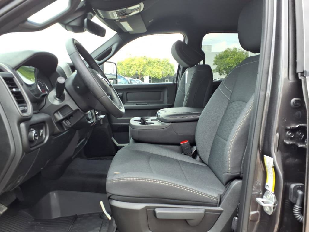 2026 RAM 2500 Tradesman/Black Express - Photo 12