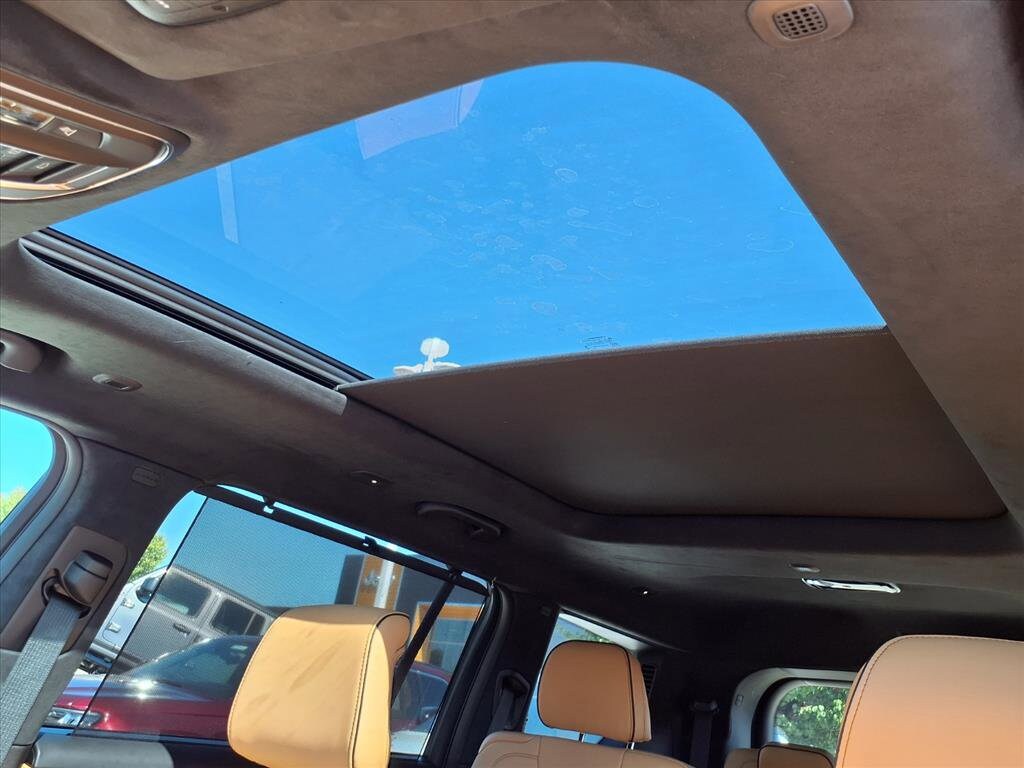 New 2025 Jeep Grand Cherokee L Summit Reserve Sport Utility