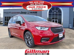 2026 Chrysler Pacifica Select Passenger Van