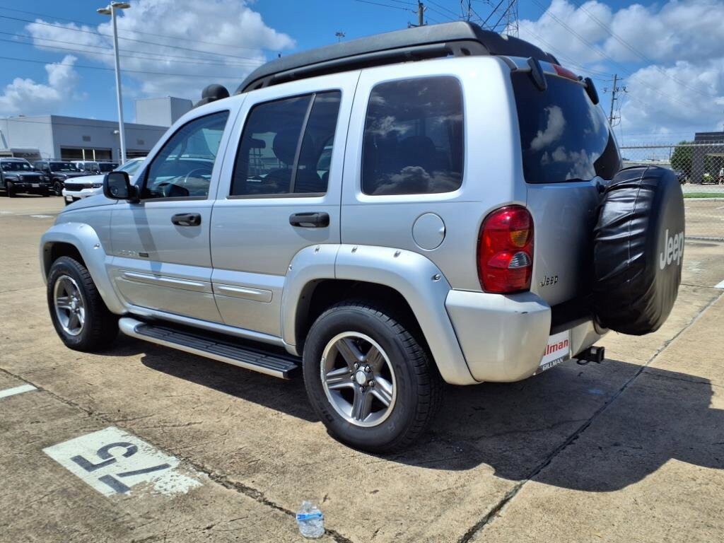 2003 Jeep Liberty Renegade photo 2