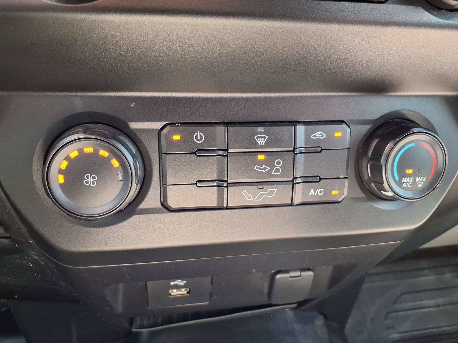 2019 Ford F-150 XL - Photo 9