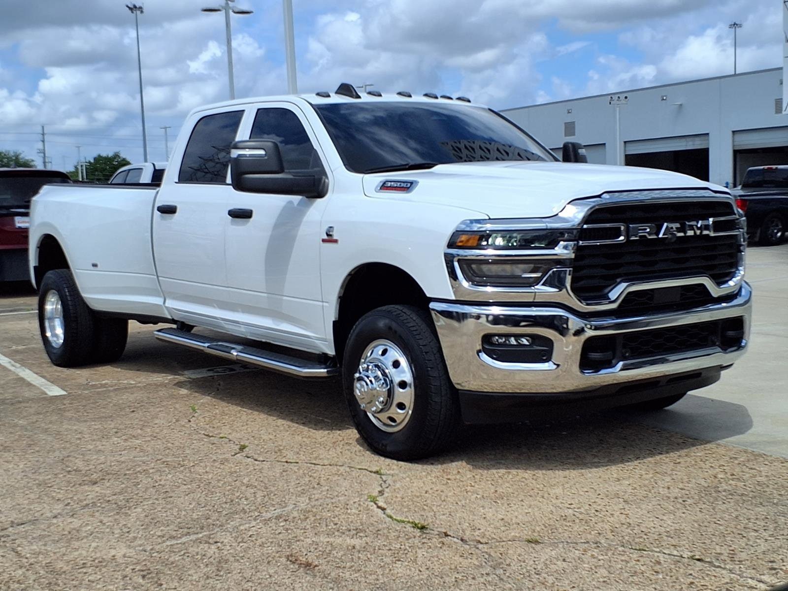 2025 RAM 3500 Tradesman 4X4 Crew Cab LWB's photo