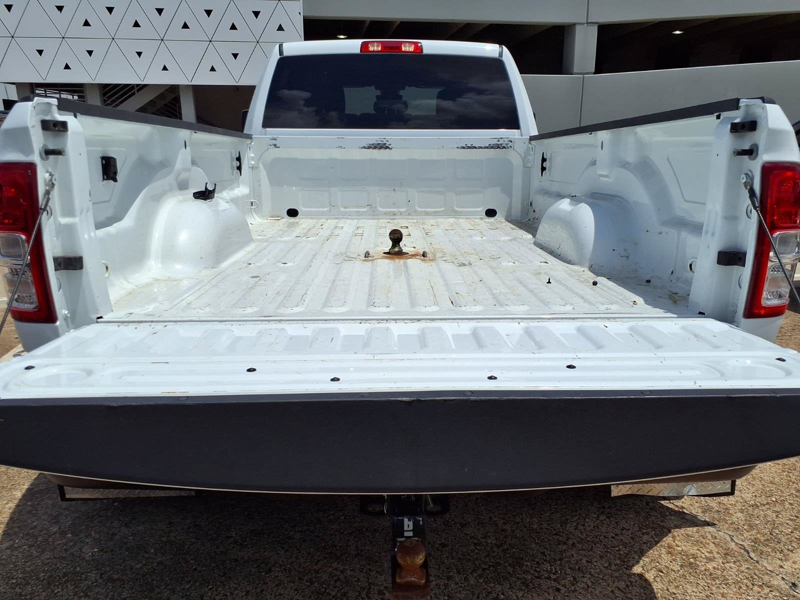2024 RAM Ram 3500 Pickup Big Horn - Photo 23
